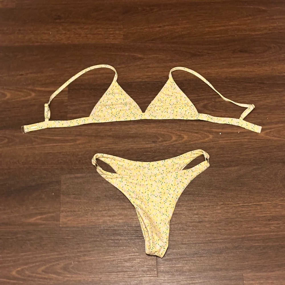 Lahana swim floral bikini